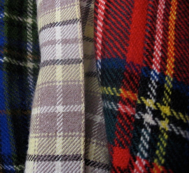 Flanel (Flannel) Merupakan Bahan Baju Hem Yang Bagus